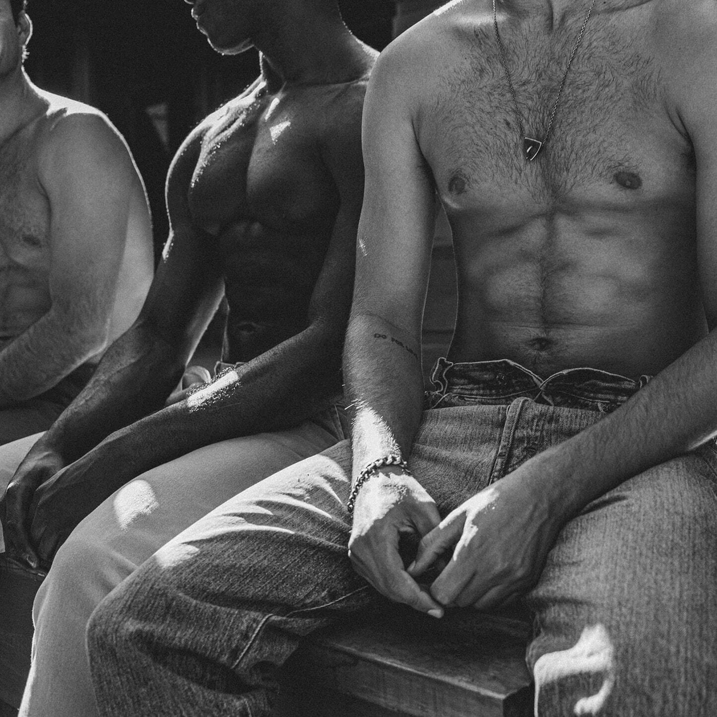 SOMEBODY WOOD BODY WASH