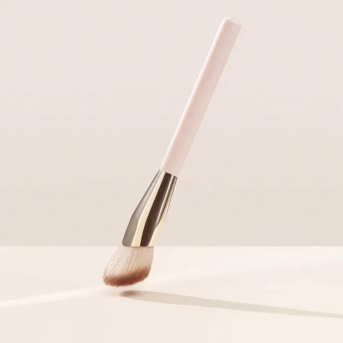 SOFT PINCH BLUSH BRUSH