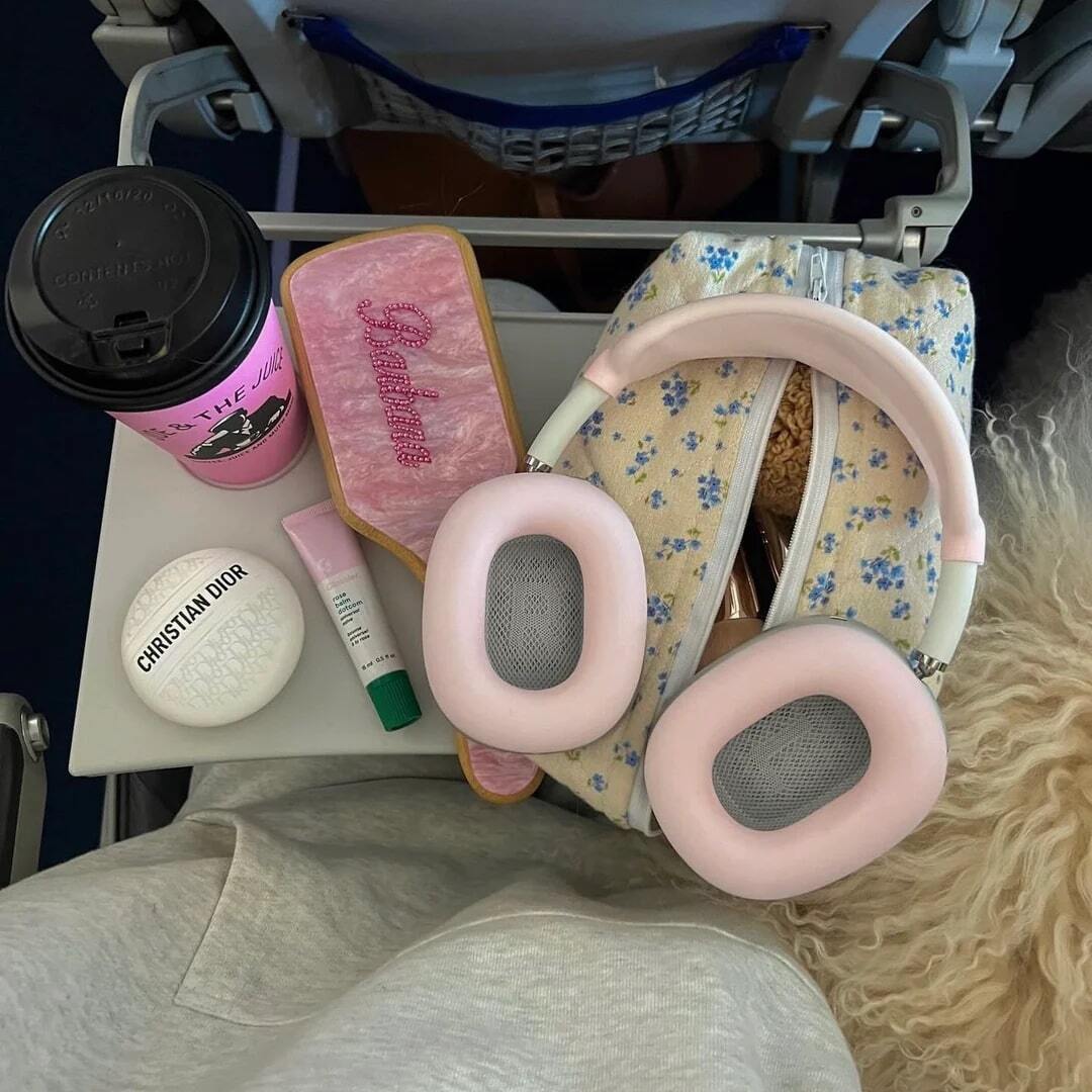 CUSTOM PADDLE BRUSH IN BLUE SUGAR