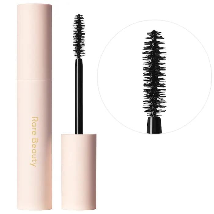 PERFECT STROKES UNIVERSAL VOLUMIZING MASCARA