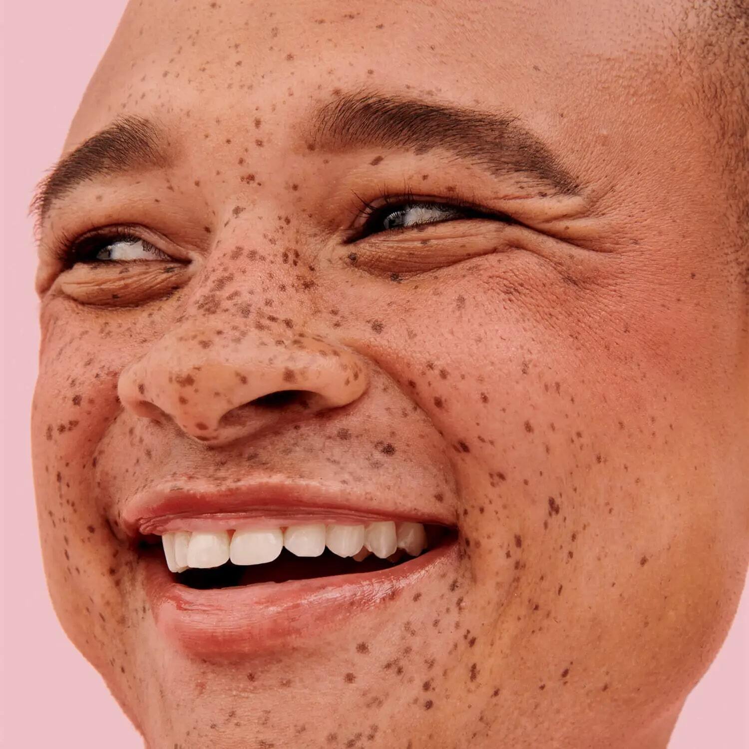 HOOLA MINI BRONZER AND BLUSH DUO