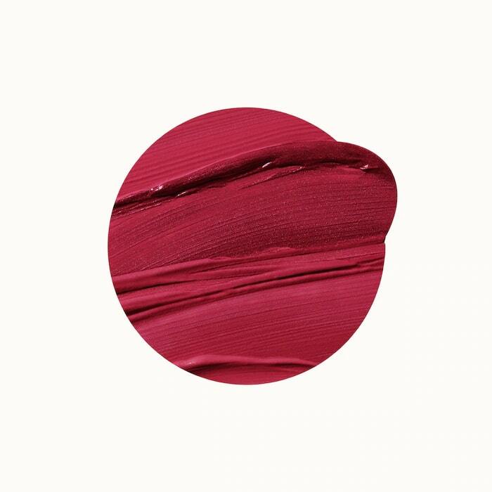 STAY VULNERABLE LIQUID EYESHADOW