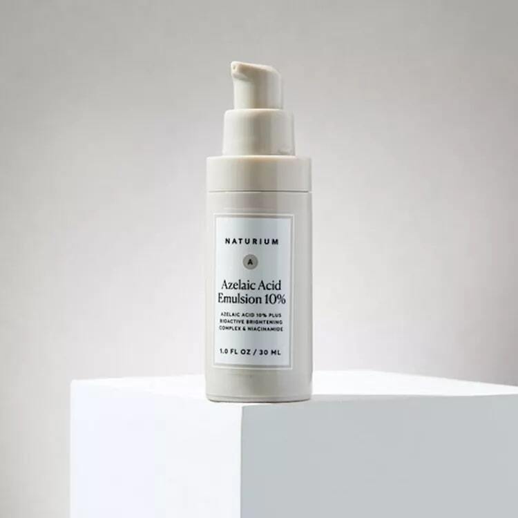 AZELAIC ACID EMULSION 10%