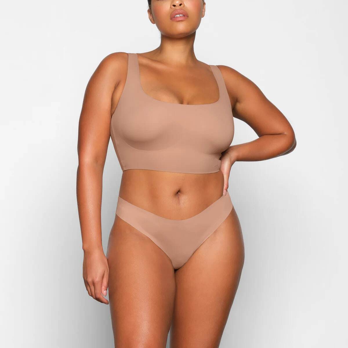 SCOOP LONGLINE BRALETTE