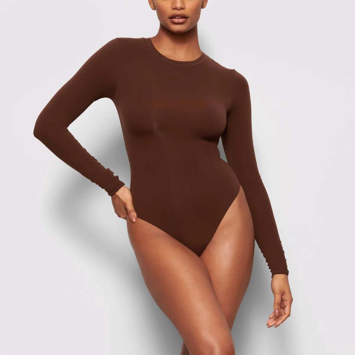 FITS EVERYBODY LONG SLEEVE CREW NECK BODYSUIT