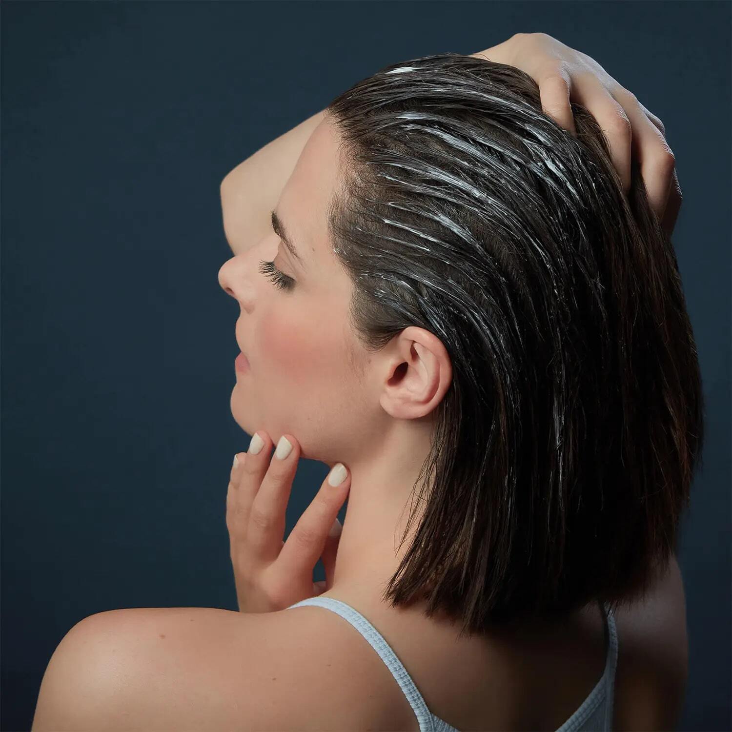 DEEP CLEANSING HAIR & SCALP MASK