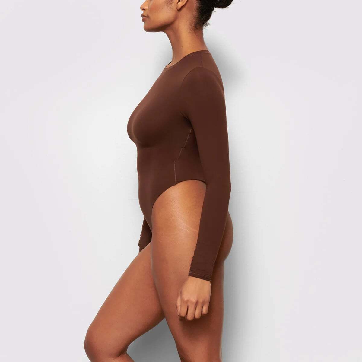 FITS EVERYBODY LONG SLEEVE CREW NECK BODYSUIT