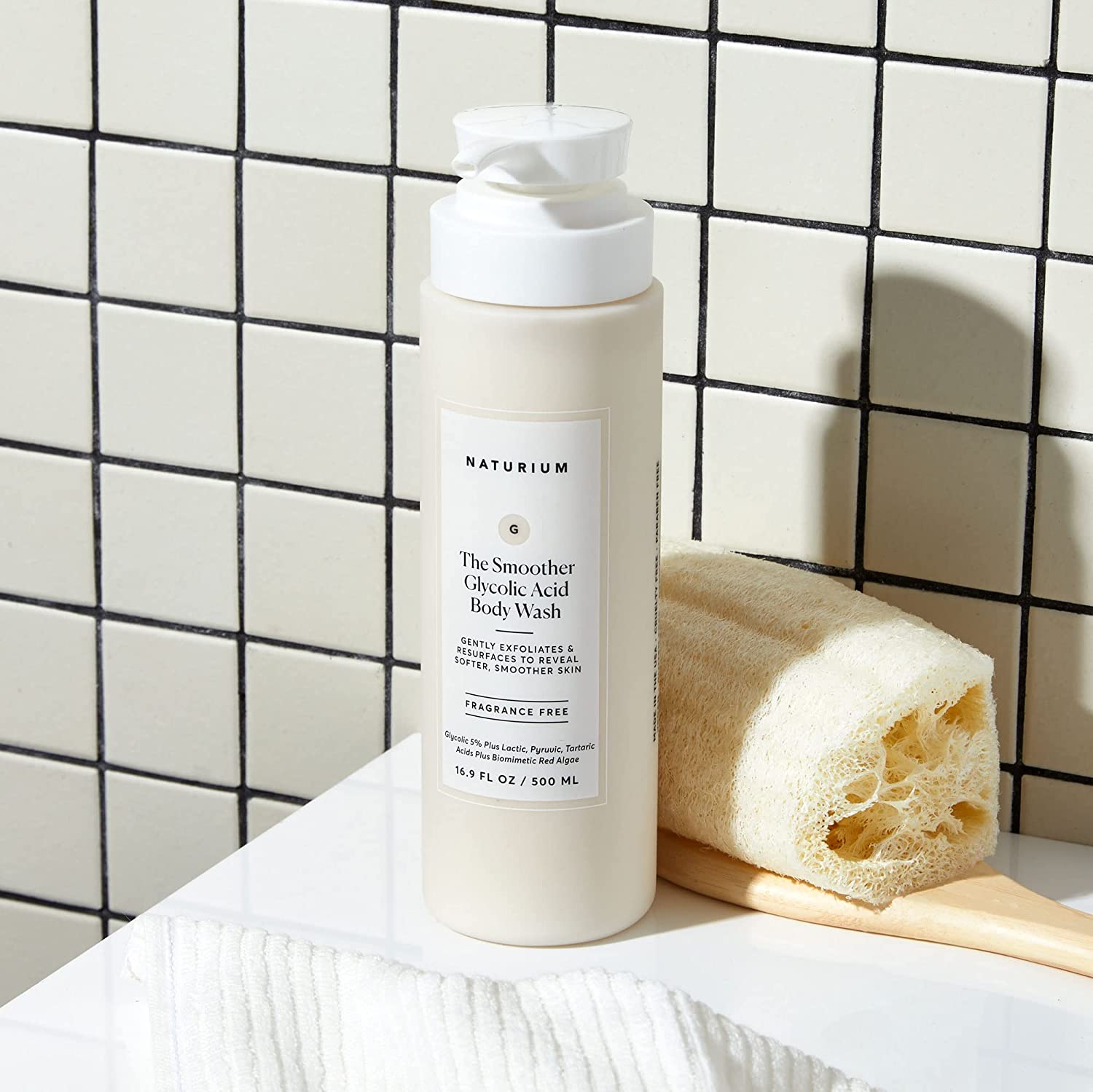 THE SMOOTHER GLYCOLIC ACID EXFOLIATING BODY WASH