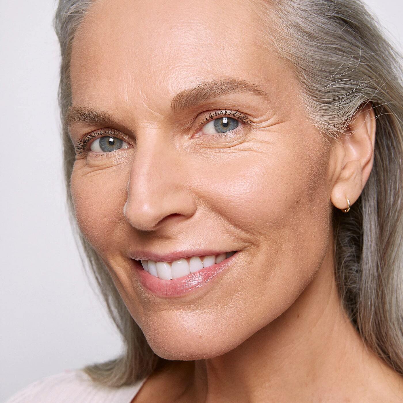 AIRSET RADIANT LOOSE SETTING POWDER